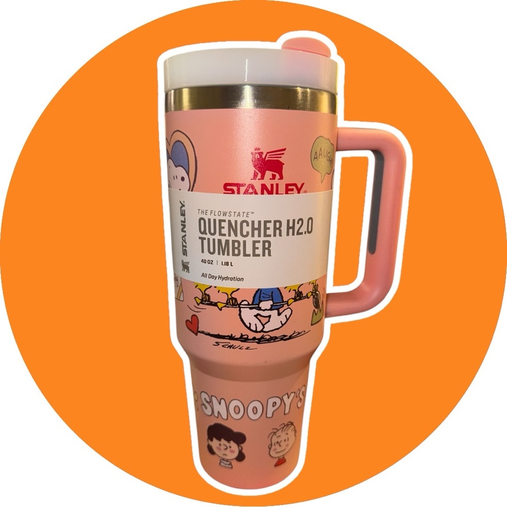 New - Stanley Snoopy Quencher H2.0 Tumbler